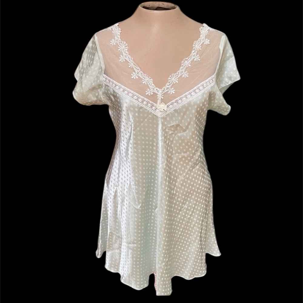 Carole Hochman Pajamas Sleepwear Nighty Silky Nightgown Lace Polka Dots Small